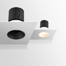 Integrator · Spotlights · IT-672