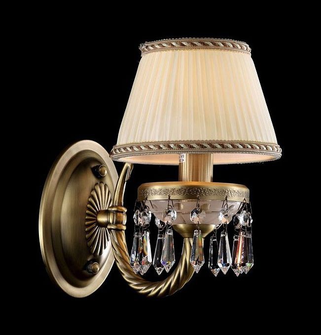 Maytoni · Classic 7 · CL1028-01-R