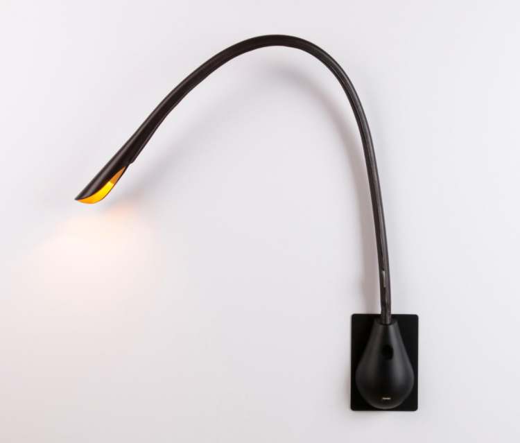  Cobra Wall Lamp by Innermost