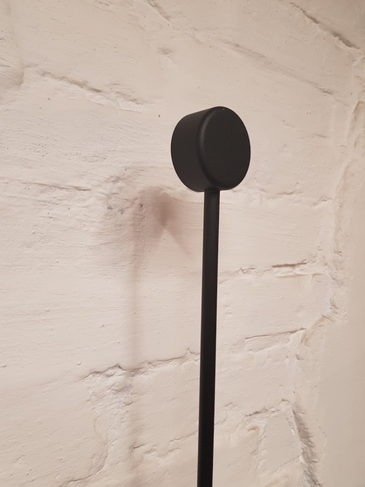  Реплика Vibia Pin Wall Light Black 1692 черный бра