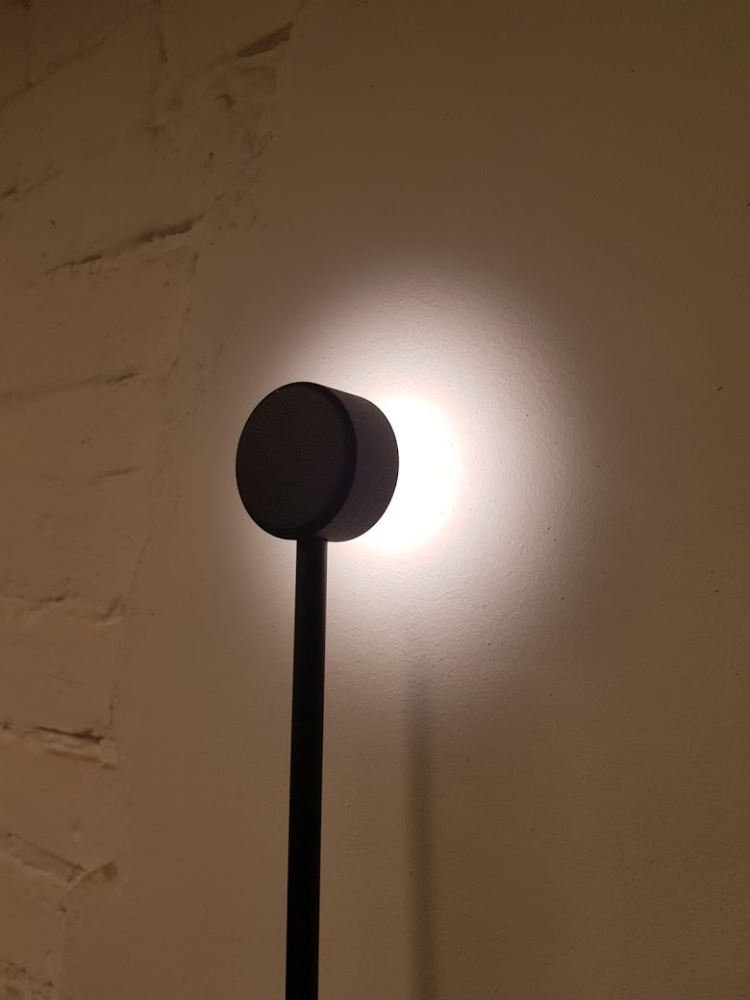  Реплика Vibia Pin Wall Light Black 1692 черный бра