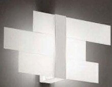 Linea Light · Triad · 90209
